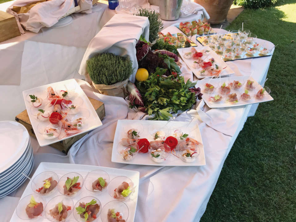 Catering buffet